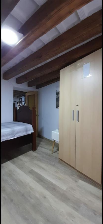 Cathedral Two Bedroom Unit & Two Balconies Кадис Екстериор снимка
